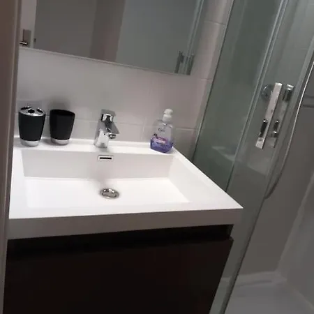 Апартаменты Le Cocon Des Lilas *